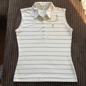 NWT Women’s Nike Golf Dry-Fit (The Bridge) Shirt. Size Small